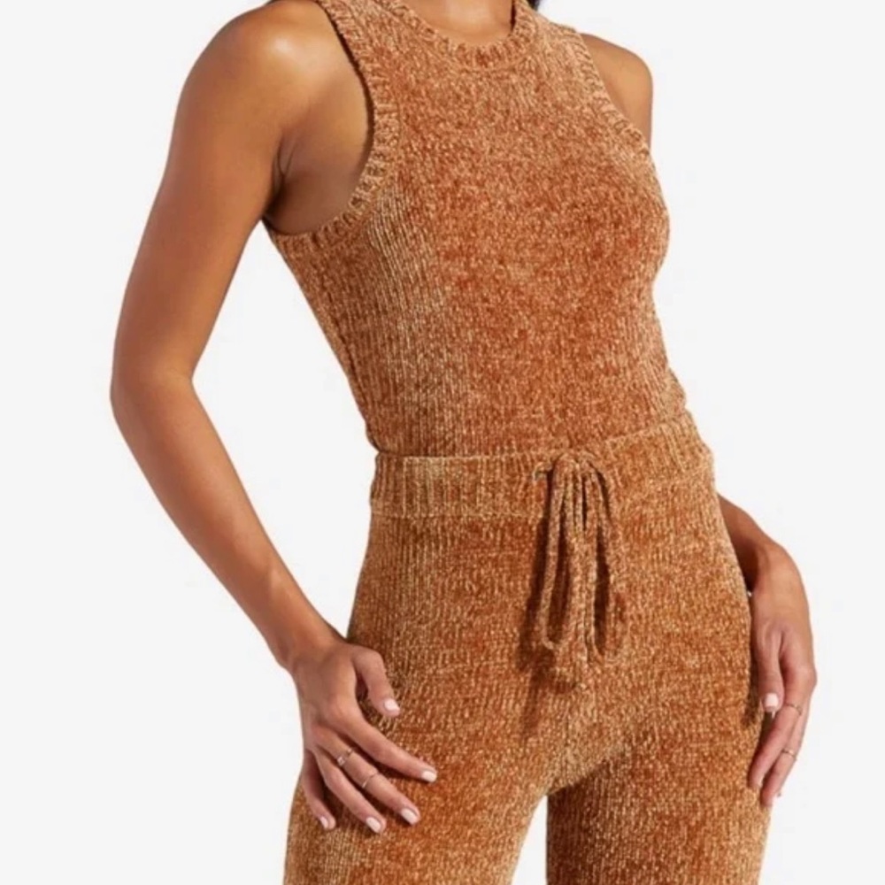 Shoedazzle Bronze Chenile 2Pc Set